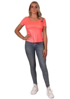 T-Shirt Dames Neon Pink| Feestkleding Breda -Oktoberfest Winkel feestkleding breda t shirt dames neon pink 2
